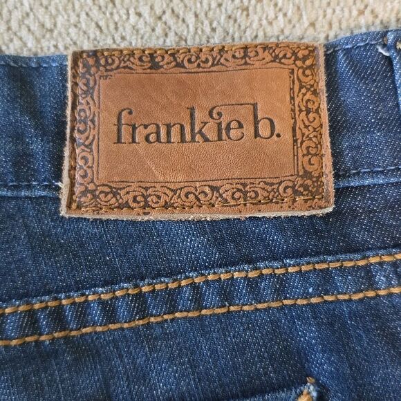 Frankie B Vintage Y2K Low Rise Dark Wash Flare Jeans - Size 8 - Picture 8 of 14